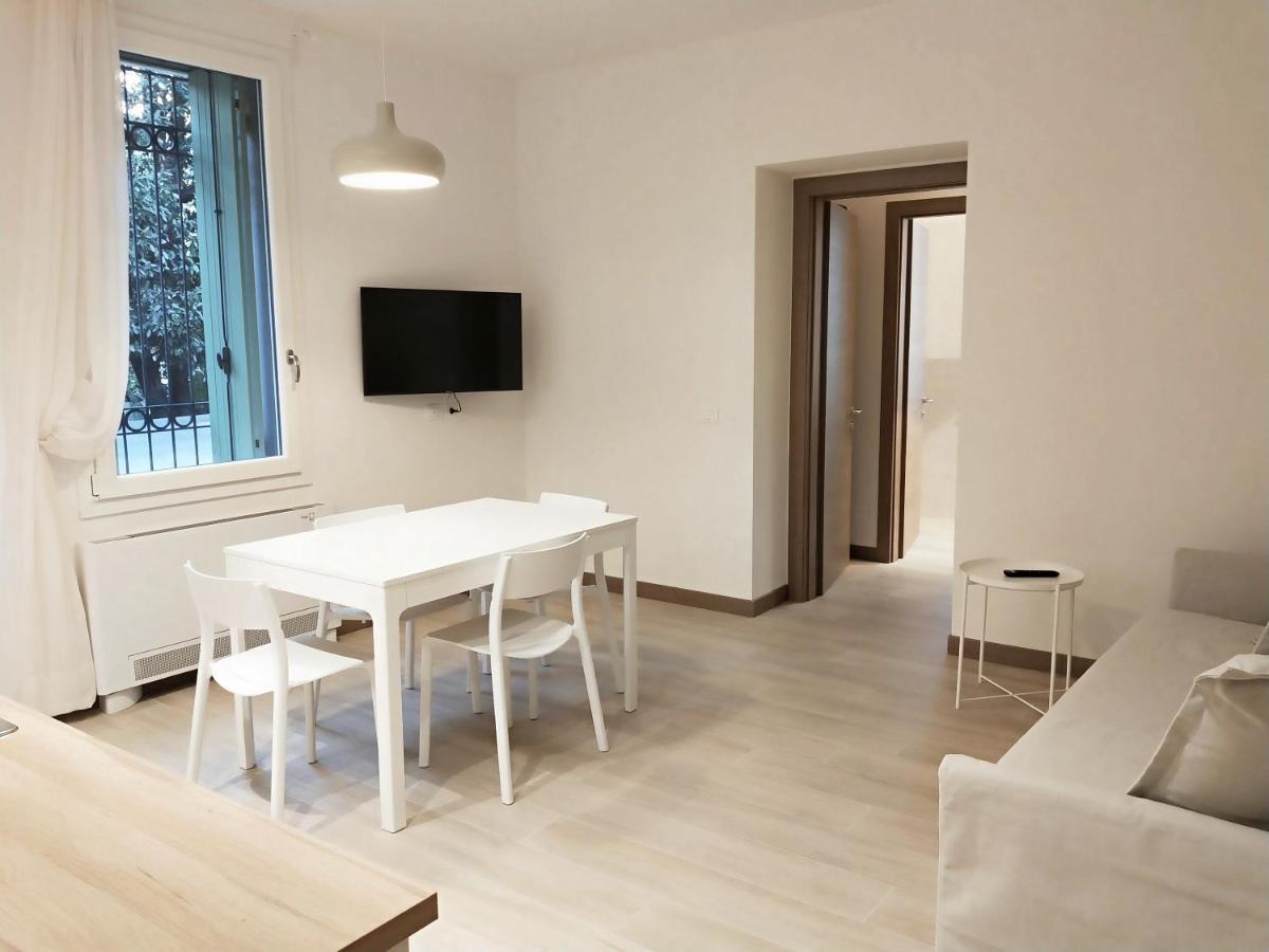 Via Poma Apartments&Rooms Verona Exterior foto